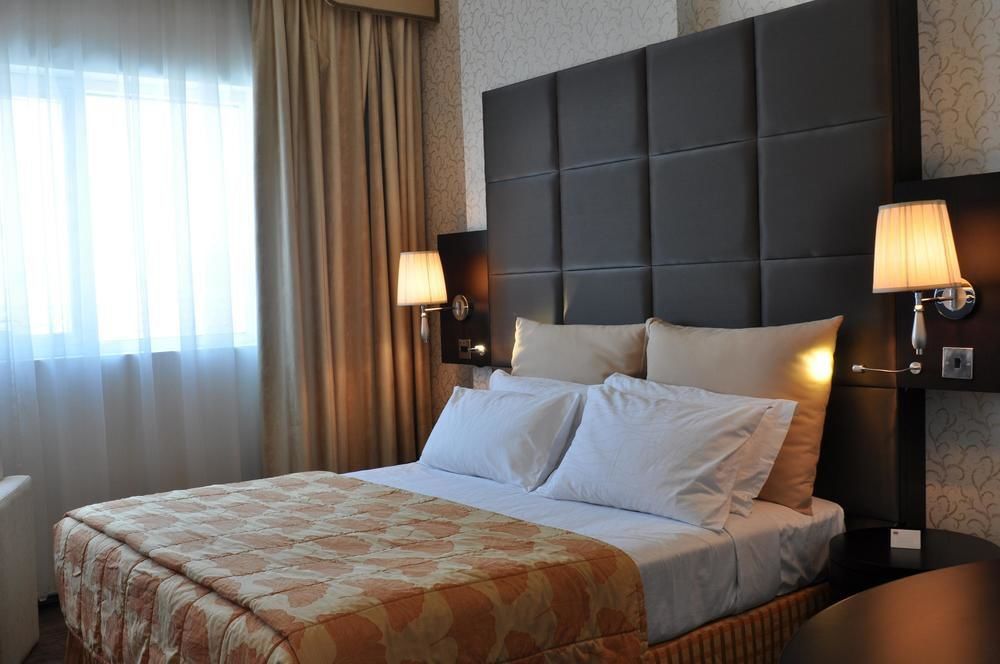 Al Jawhara Gardens 4* Dubai